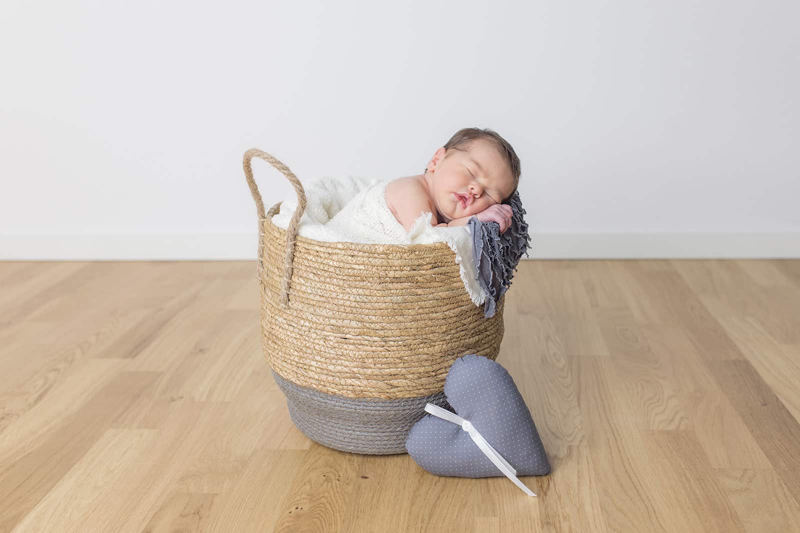 Tania-Flores-Photography-Newborn-111